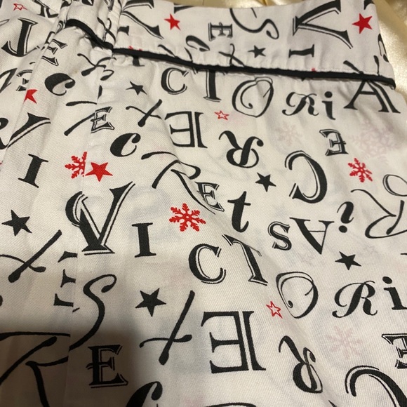 VS PJ’s , Wear all day!     M/L - Picture 5 of 8